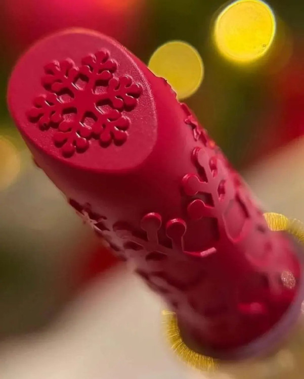 رژلب استی لادر با طرح زمستانی رنگ 540 حجم فول