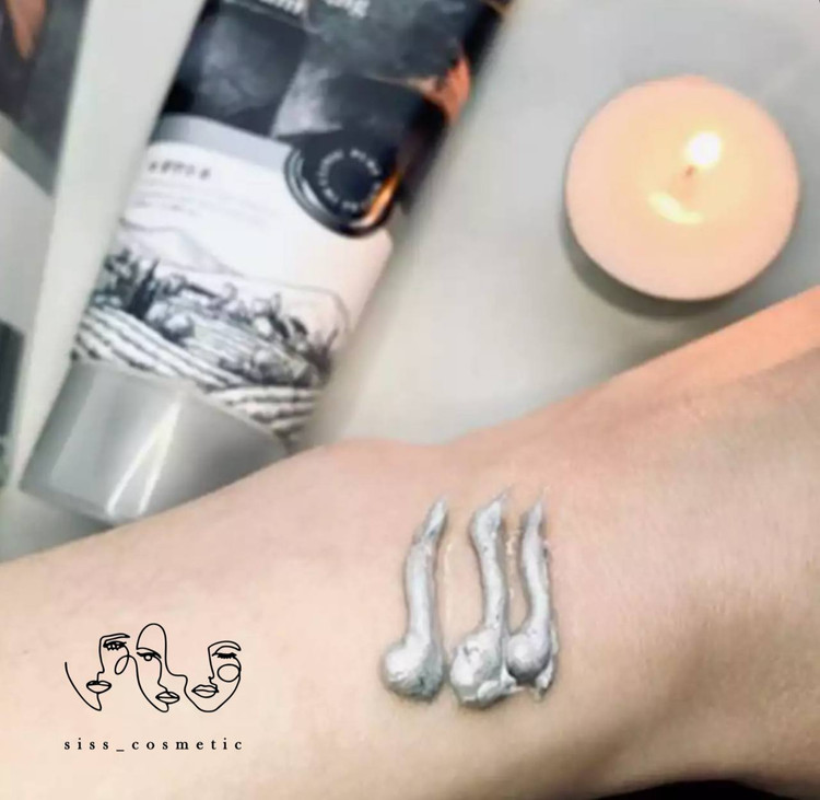 فوم شستشو صورت زغال تری دبلیو کلینیک حجم 100 میل