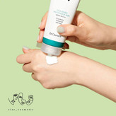 ضدآفتاب ضد تعریق مناسب کودک و بزرگسال دکتر سراکل SPF50+PA++++حجم100میل