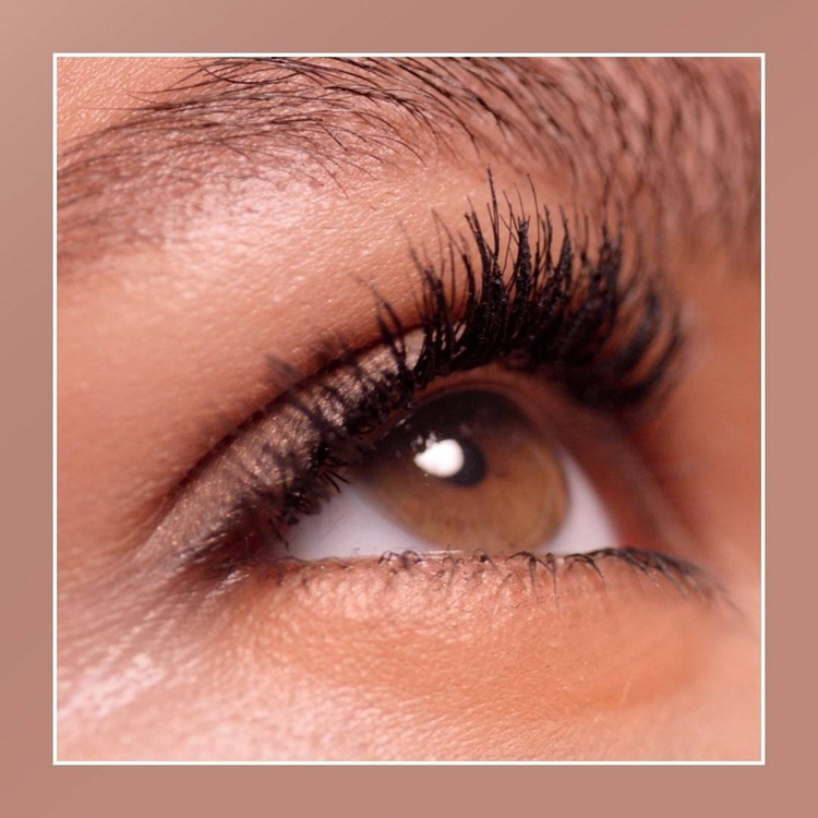 ریمل حجمدهنده و لیفت مژه لانکوم مدل Idôle رنگ 01 Glossy Black مینی سایز حجم 2/5 میل(جداشدە از پک)